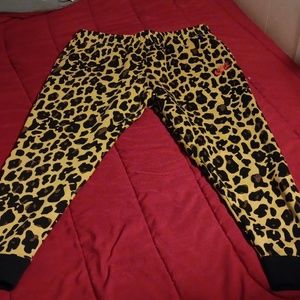 Nike Feirce Leopard Print Joggers